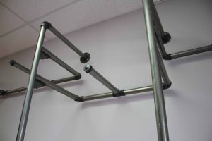 Pipeline - 24" Outrigger Bar w/ 1 Faceout Bar